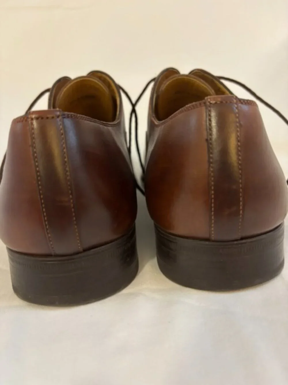 Magnanni Oxfords in Tobacco Brown Leather Men's Size 9.5M